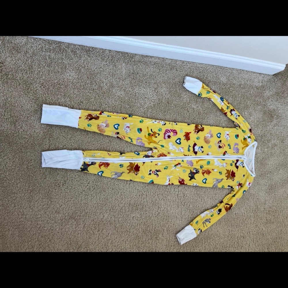 Little sleepies Disney pets 2T